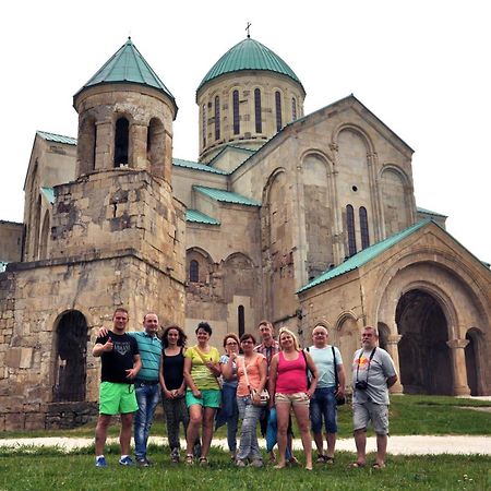Giorgi'S Homestay Kutaisi Zewnętrze zdjęcie