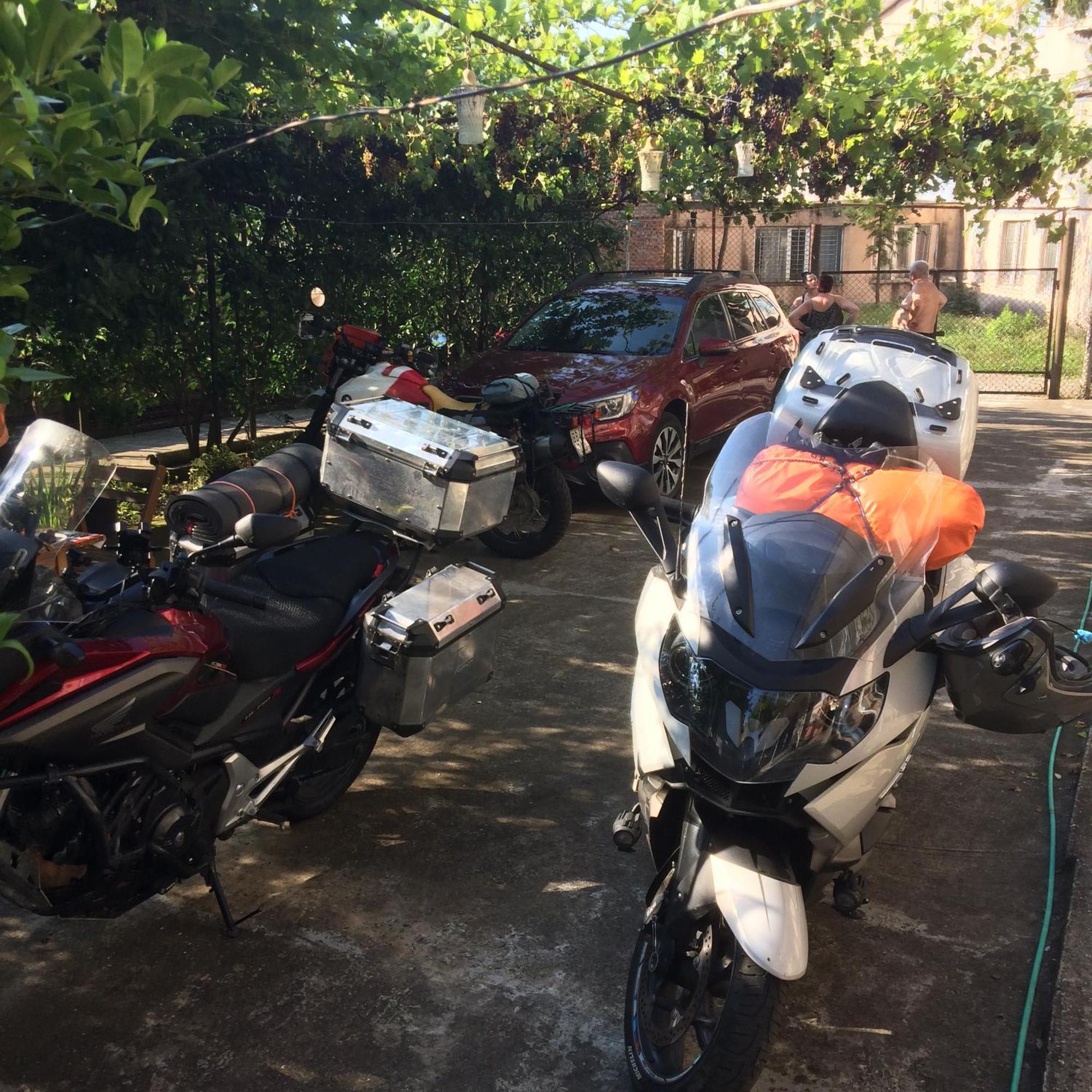 Giorgi'S Homestay Kutaisi Zewnętrze zdjęcie
