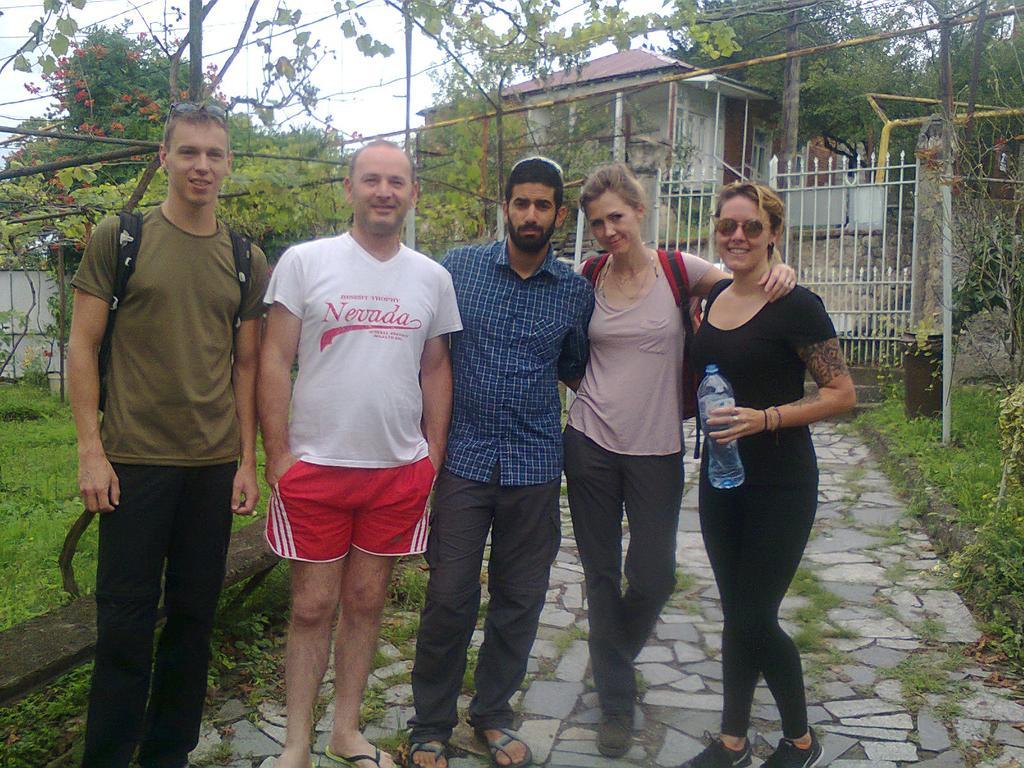 Giorgi'S Homestay Kutaisi Zewnętrze zdjęcie
