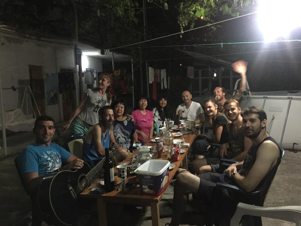 Giorgi'S Homestay Kutaisi Zewnętrze zdjęcie