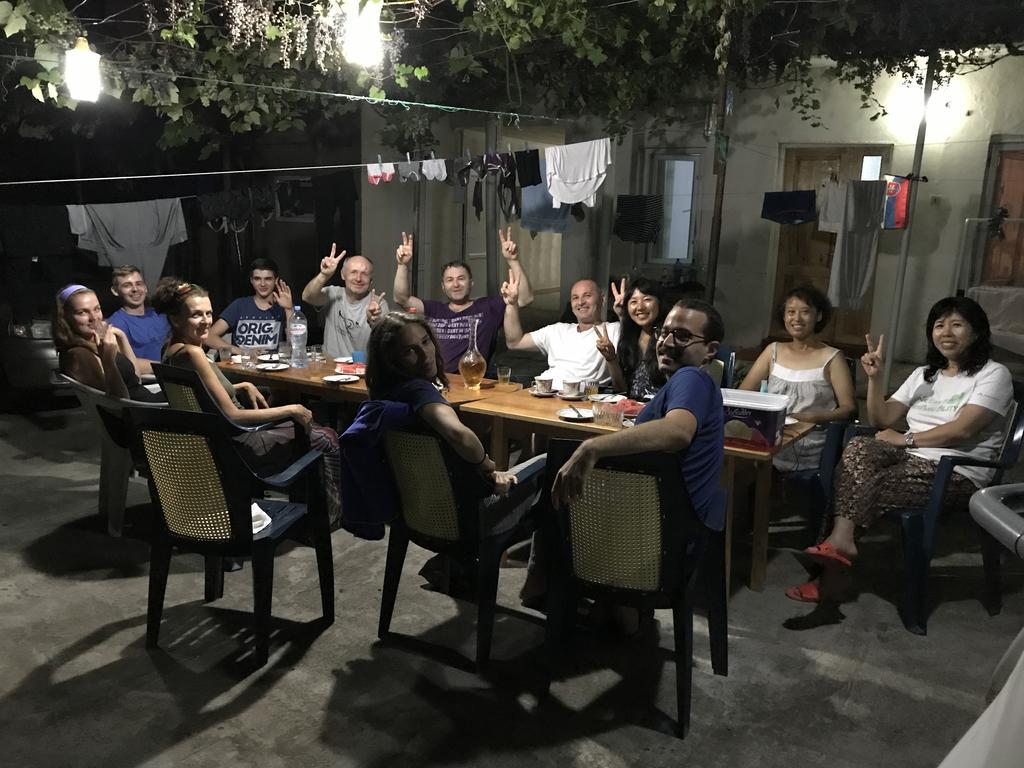 Giorgi'S Homestay Kutaisi Zewnętrze zdjęcie