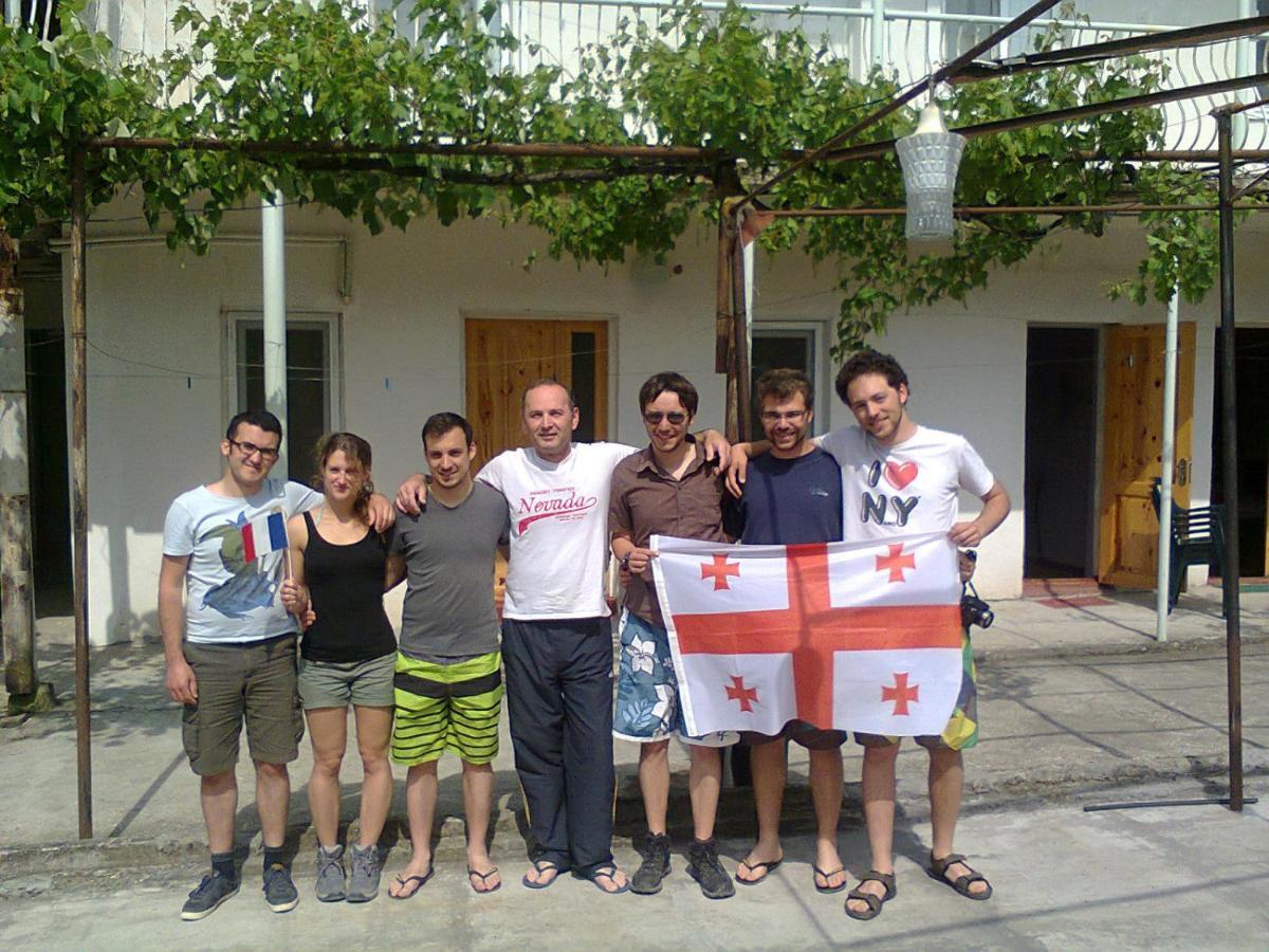 Giorgi'S Homestay Kutaisi Zewnętrze zdjęcie